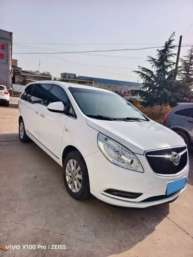 2018 BUICK GL8 thumbnail 3