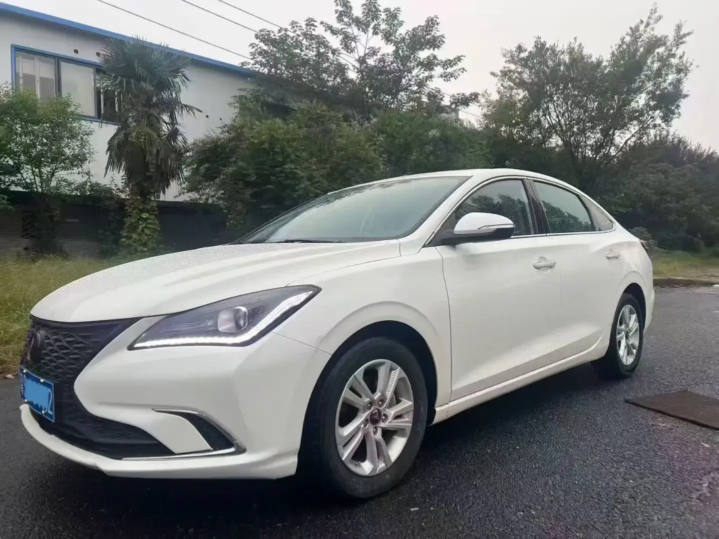 2019 CHANGAN EADO view 1