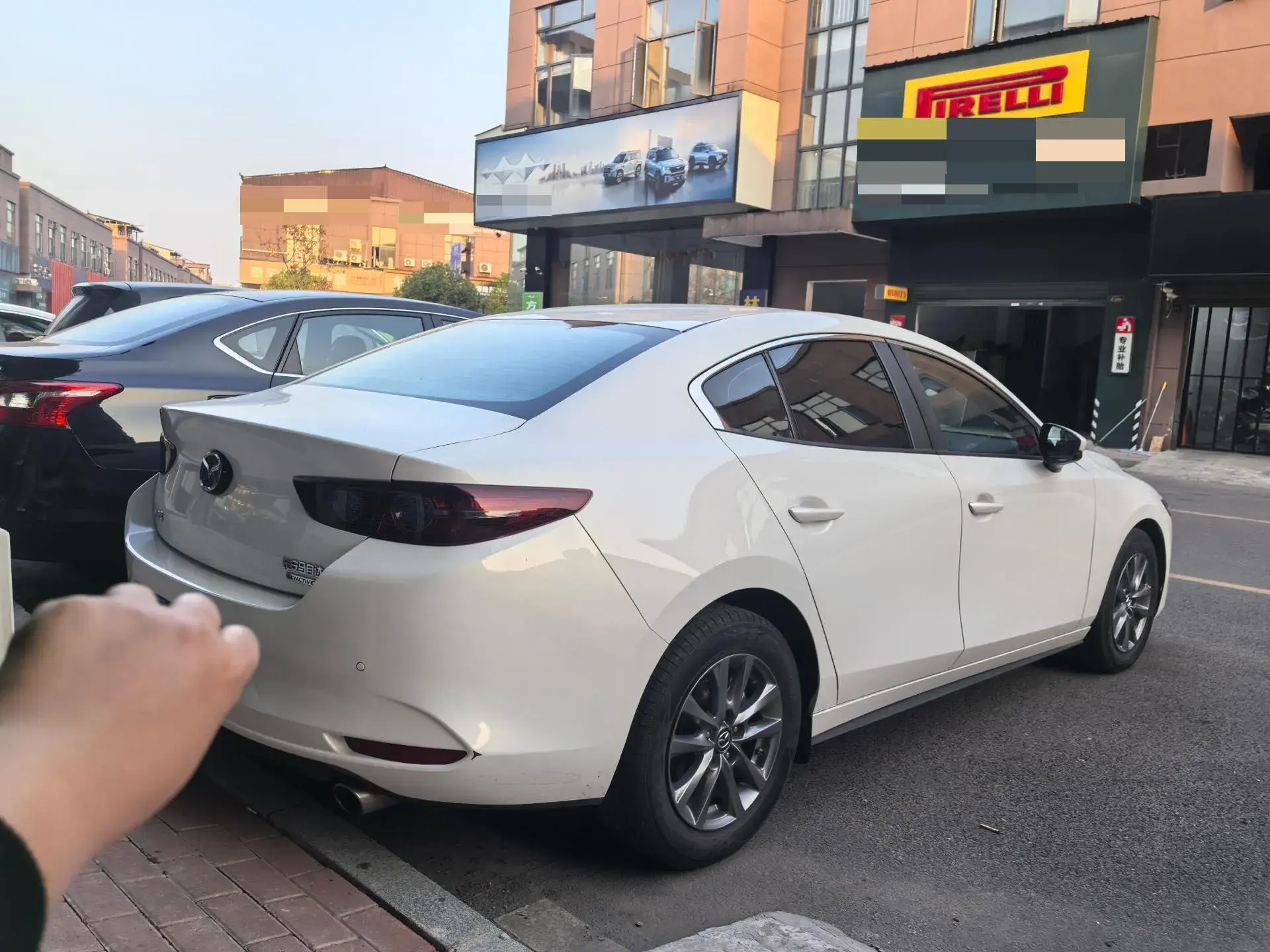 2021 MAZDA 3 thumbnail 2