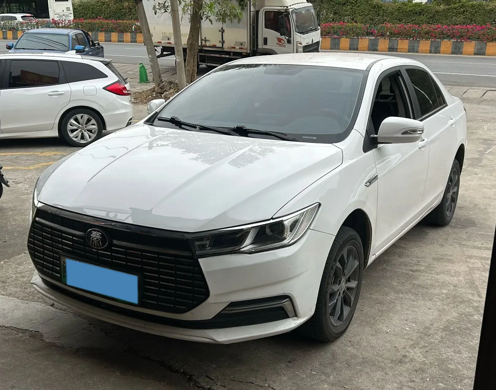 2021 BYD QIN view 1