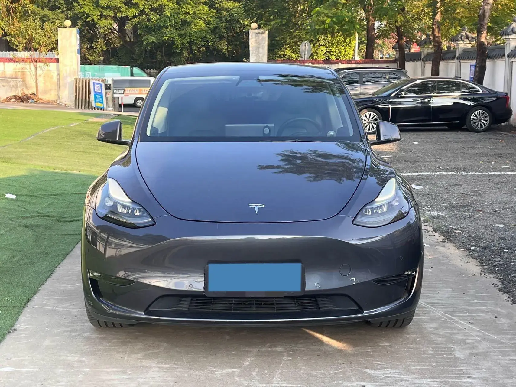 2022 TESLA MODEL thumbnail 2