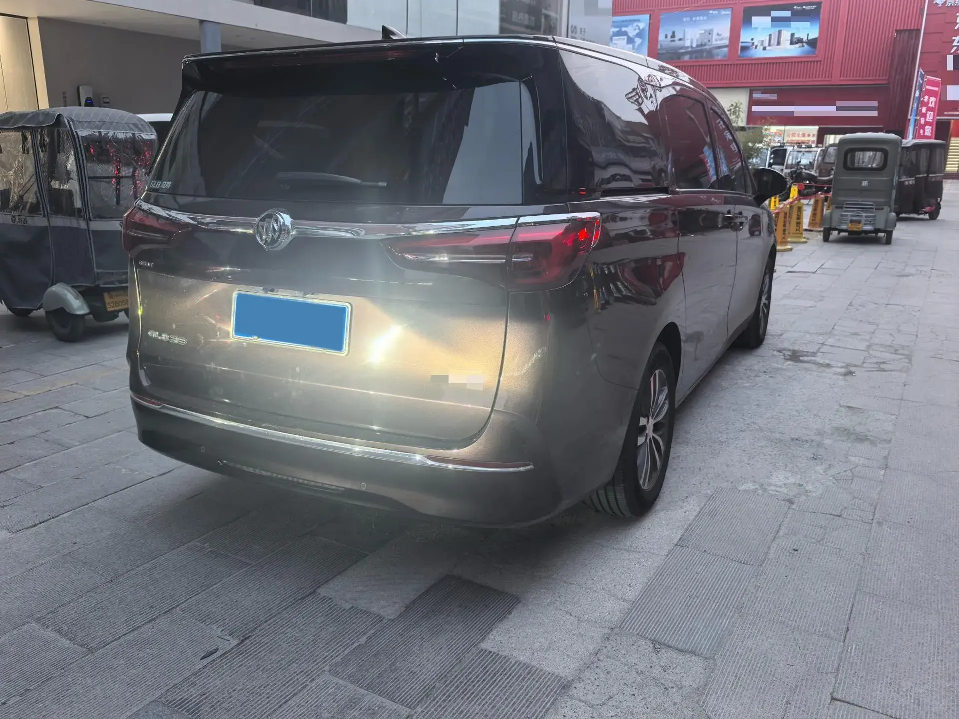 2021 BUICK GL8 thumbnail 3