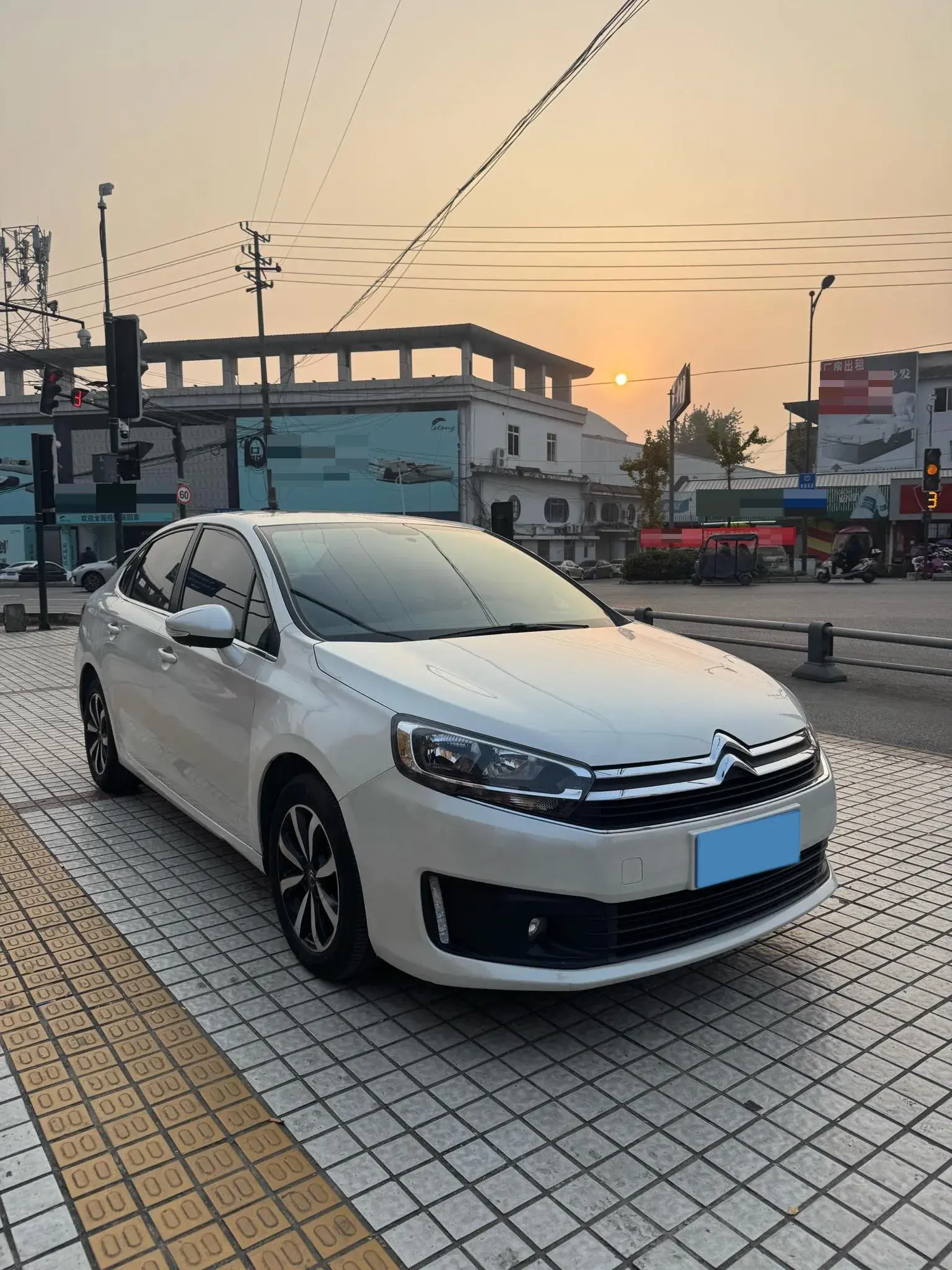 2018 CITROEN C4 thumbnail 3