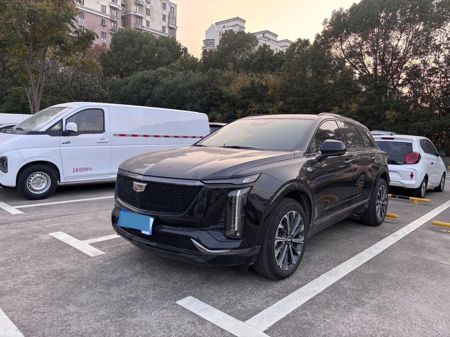 2025 CADILLAC XT5 view 1