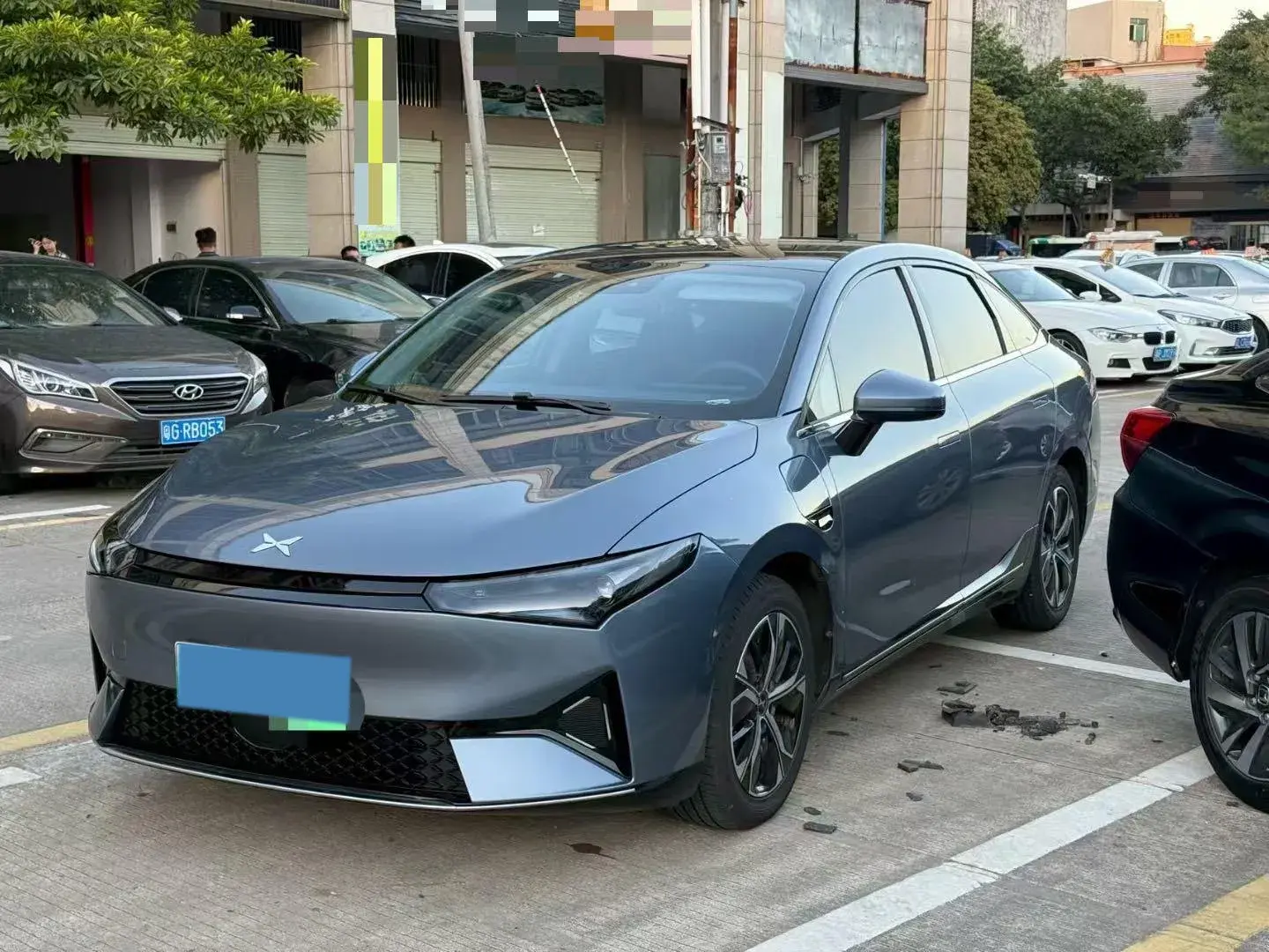 2023 XPENG P5 view 1