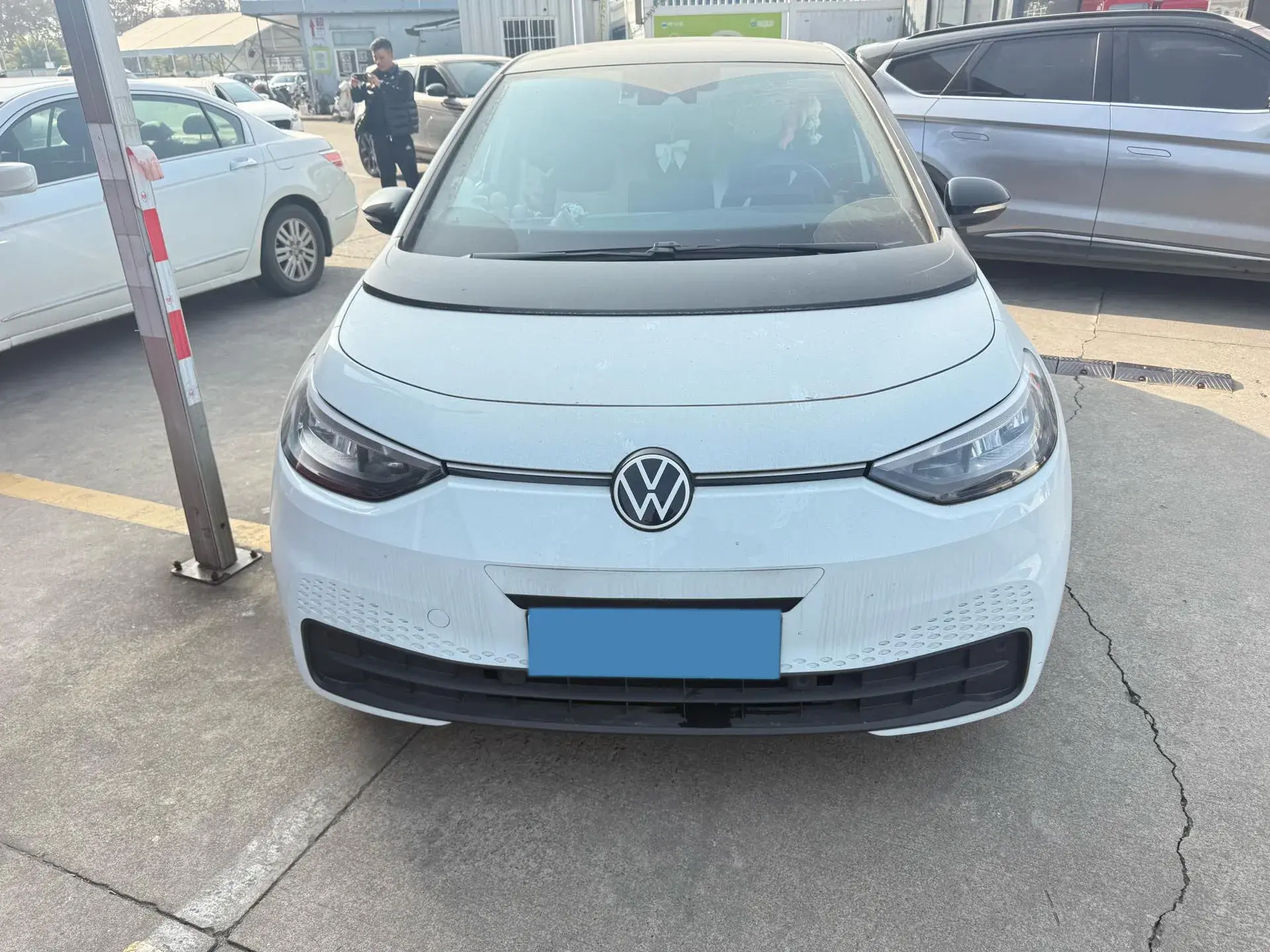 2023 VOLKSWAGEN ID.3 thumbnail 2