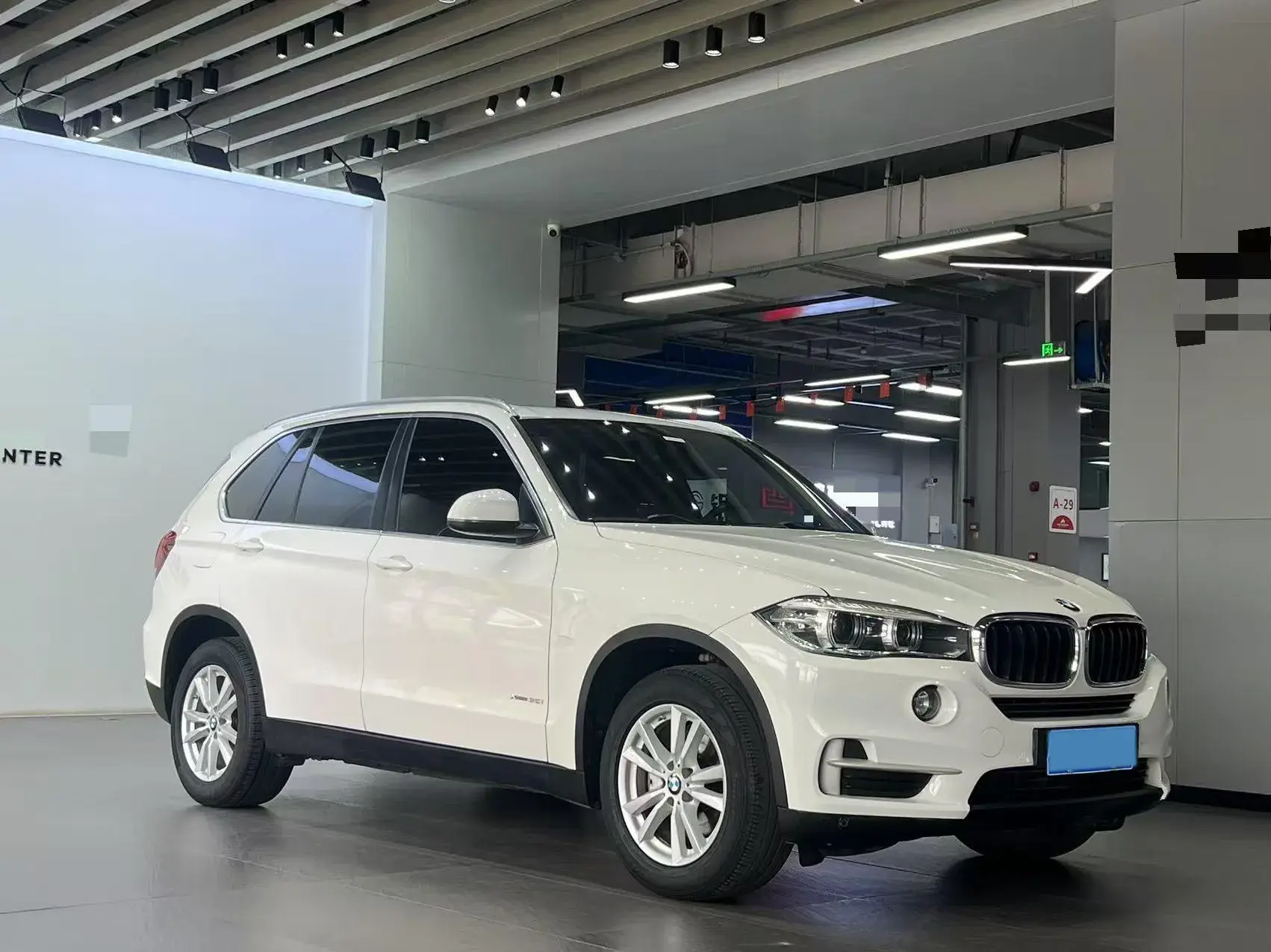 2018 BMW X5 thumbnail 3