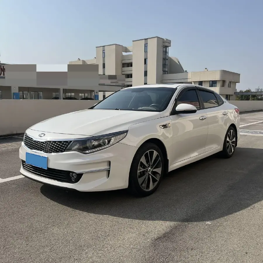 2016 Kia K5 2.0L 161HP L4 6AT