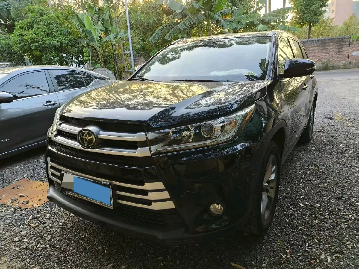 2018 Toyota Highlander 2.0T 220HP L4 6AT