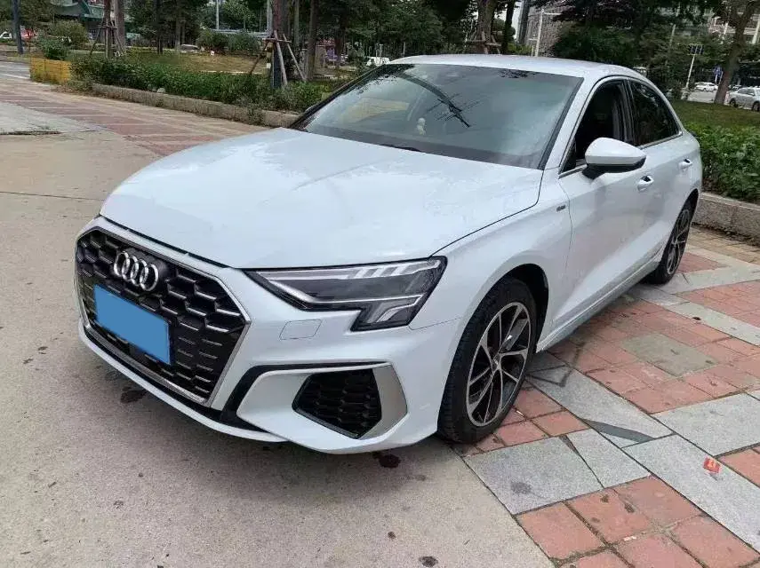 2021 AUDI A3 view 1
