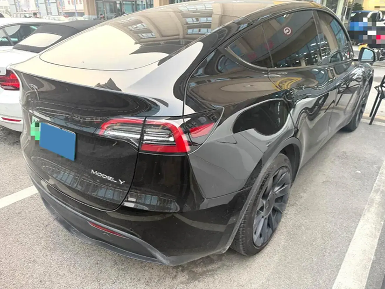 2022 TESLA MODEL thumbnail 2