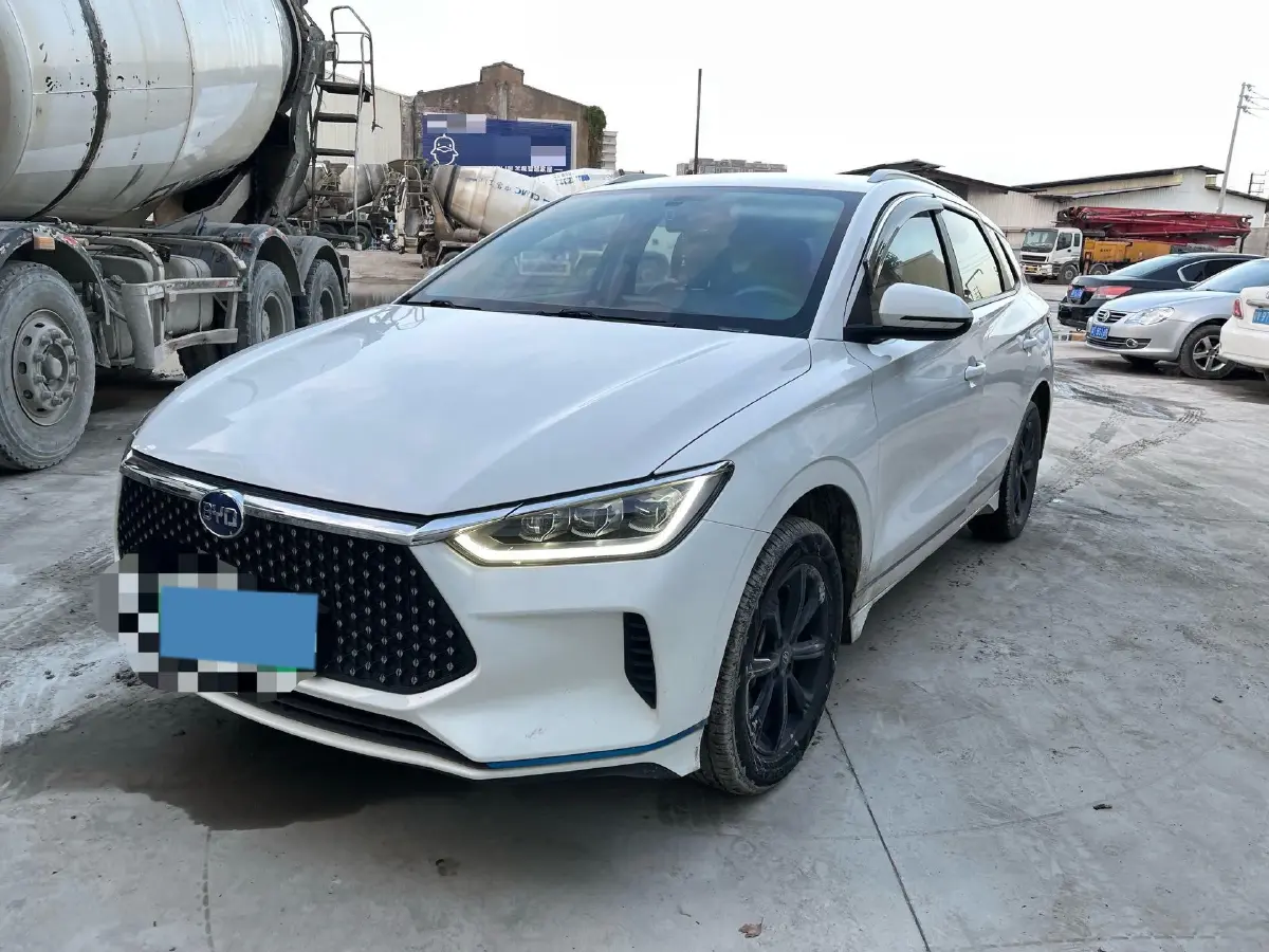2019 BYD e2 BEV 47.3KWH