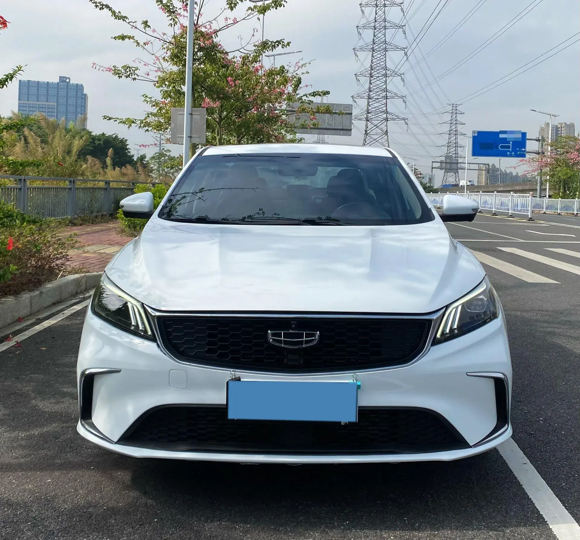 2021 GEELY BINRAY thumbnail 3