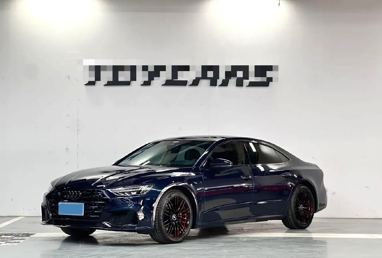 2022 Audi A7L 2.0T 245HP L4 7DCT