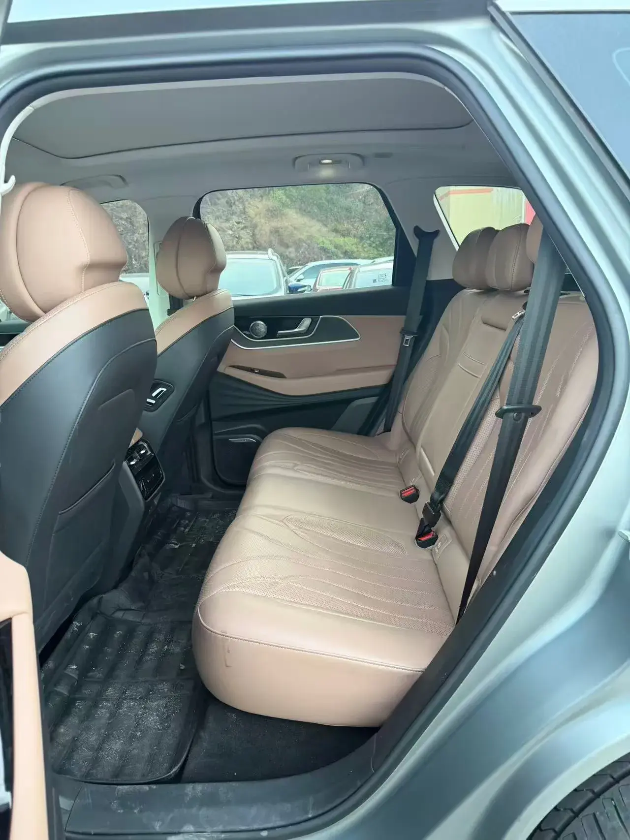 2024 CHERY TIGGO8L thumbnail 4