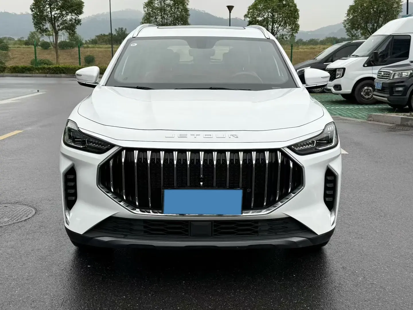 2024 JETOUR X70 thumbnail 2