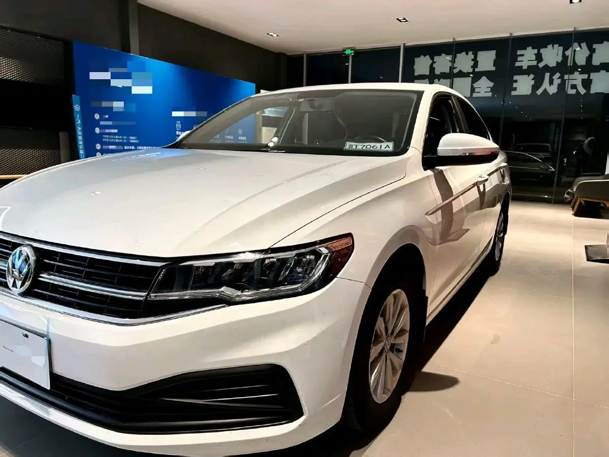 2019 Volkswagen Bora 1.5L 112HP L4 6AT