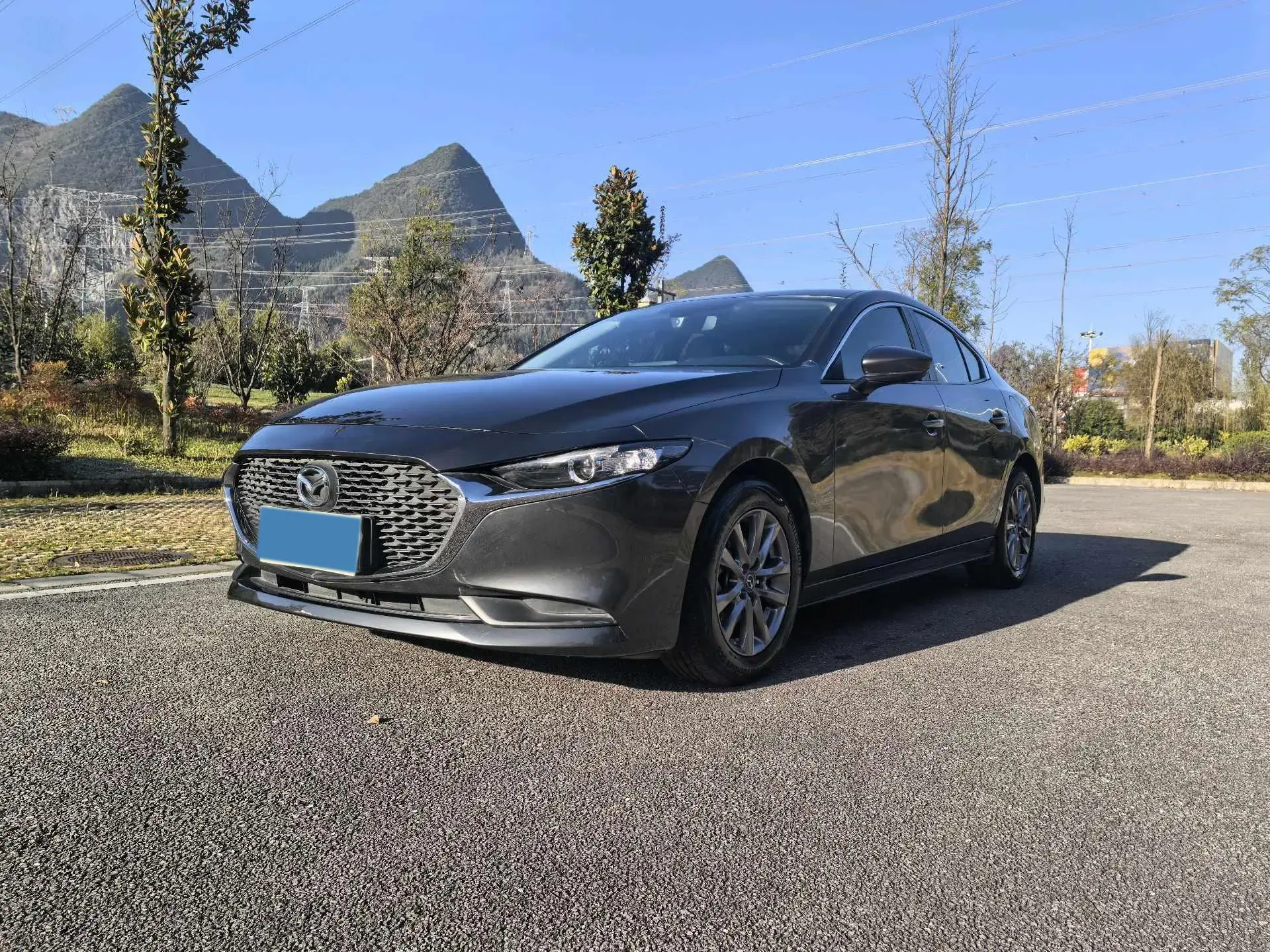 2020 MAZDA 3 view 1