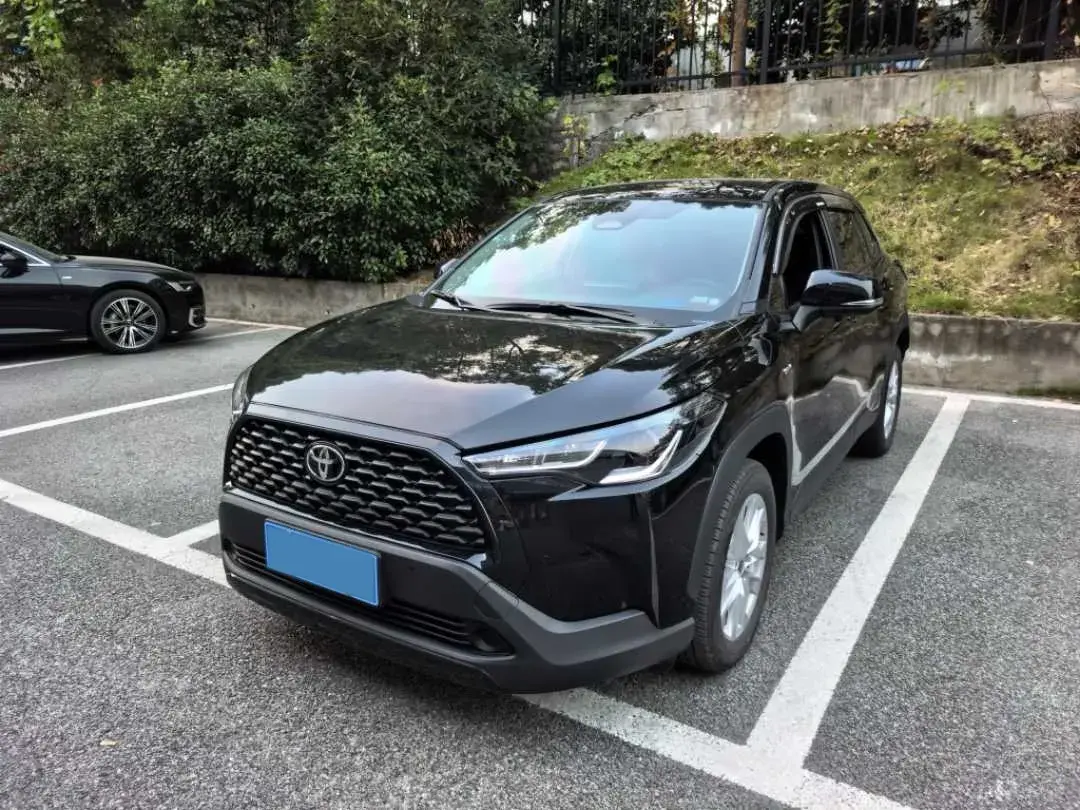 2026 Toyota Corolla Cross 2.0L 158HP L4 E-CVT Hybrid