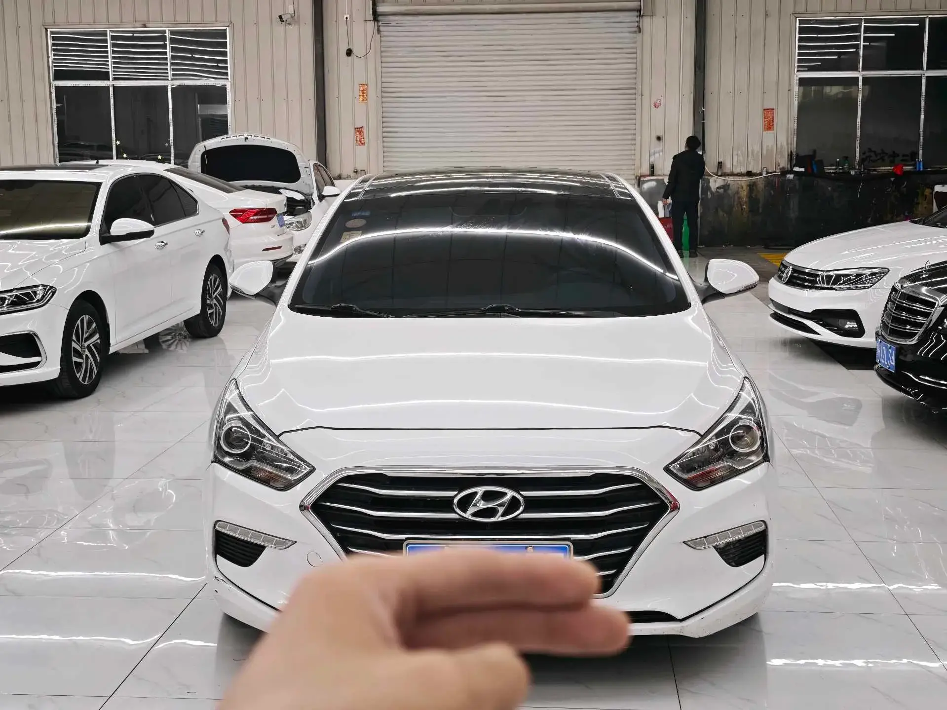 2017 HYUNDAI MISTRA thumbnail 2