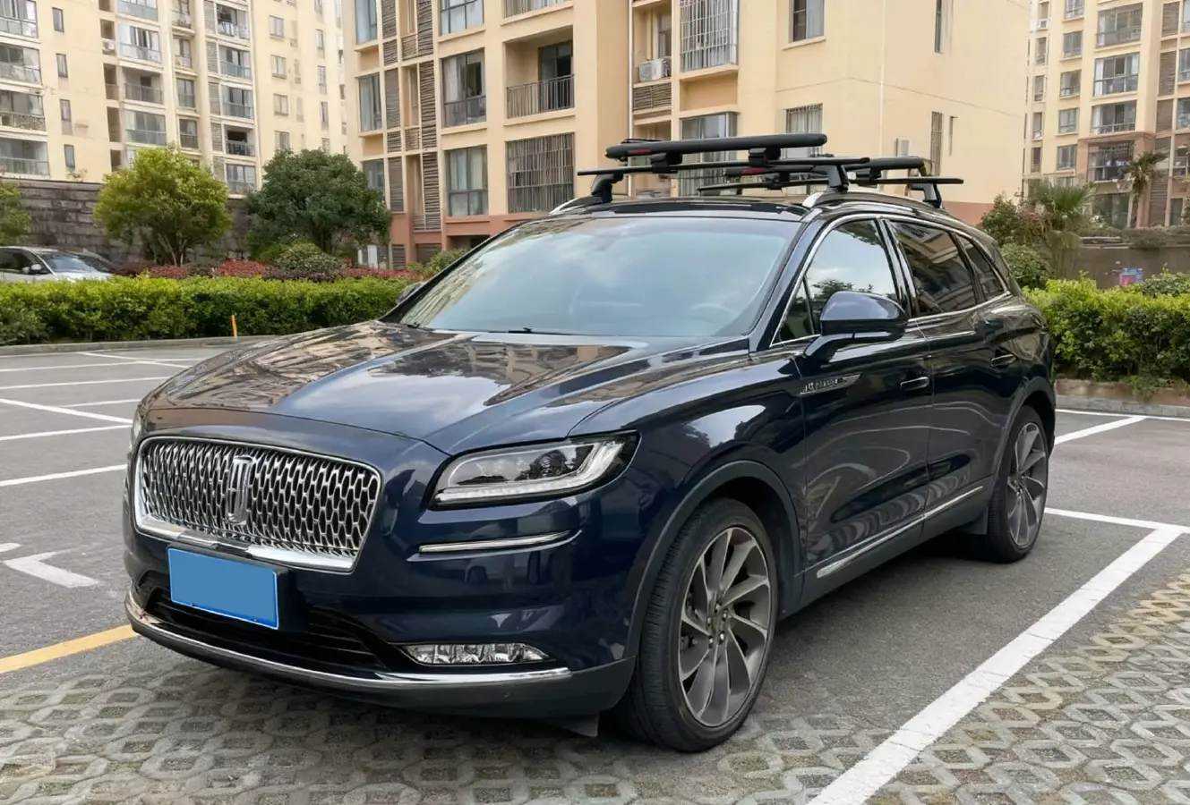 2021 Lincoln Nautilus 2.7T 322HP V6 8AT