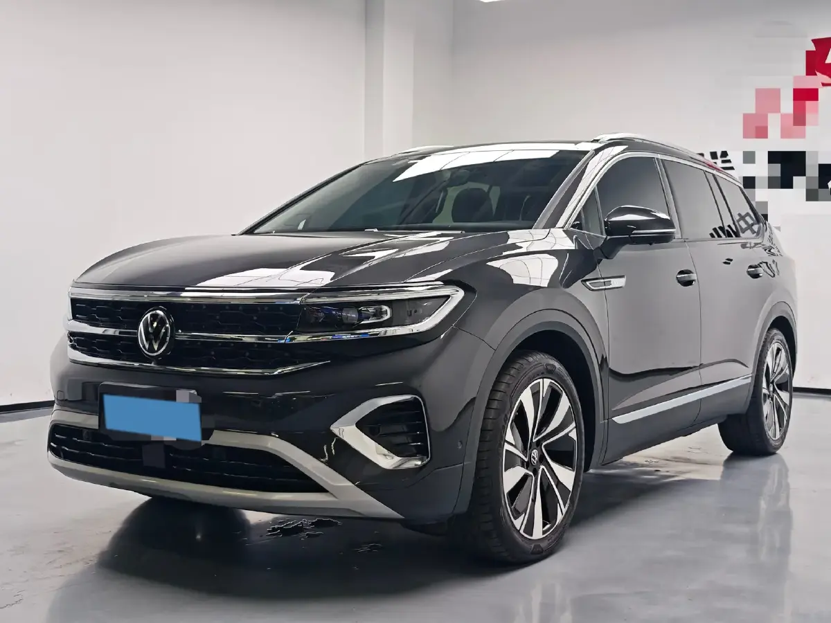 2024 Volkswagen Talagon 2.0T 220HP L4 7DCT