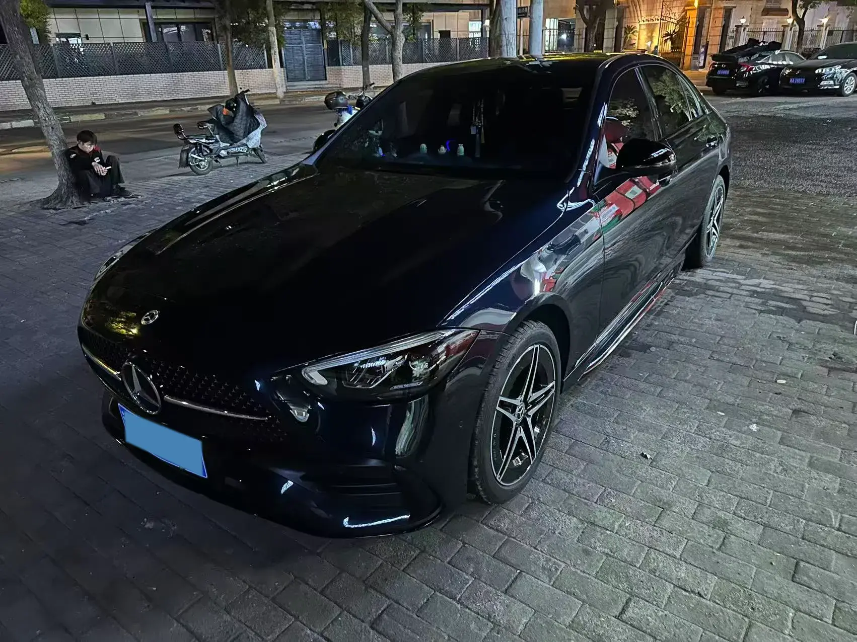 2023 MERCEDES-BENZ C view 1