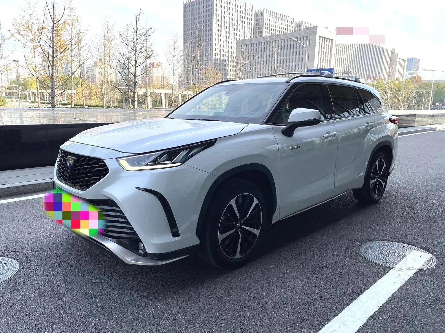 2021 TOYOTA CROWN thumbnail 2