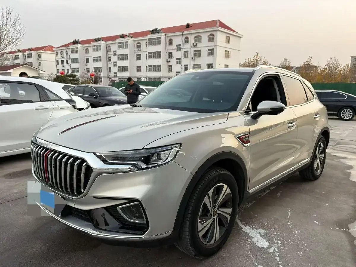 2022 HongQi HS5 2.0T 224HP L4 6AT