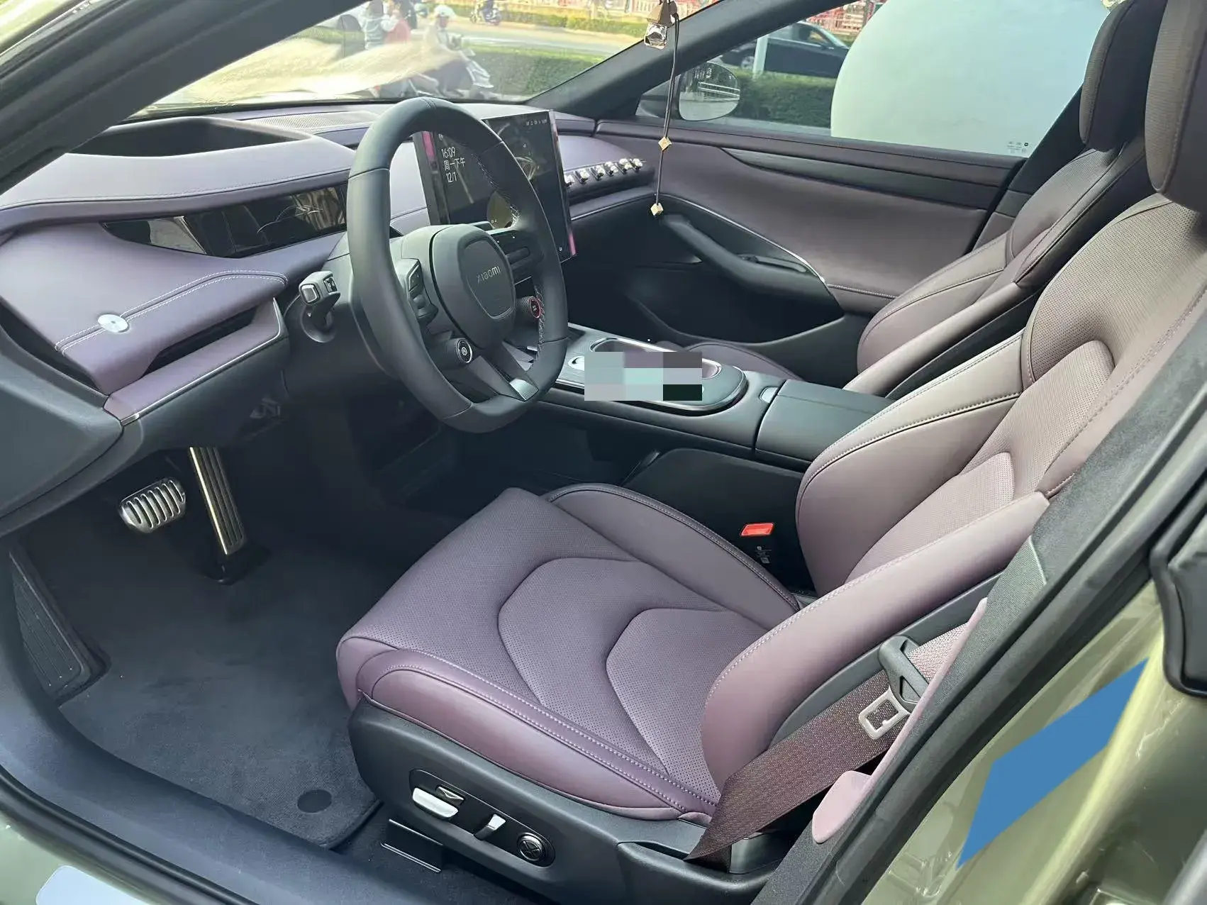 2024 MI SU7 thumbnail 4