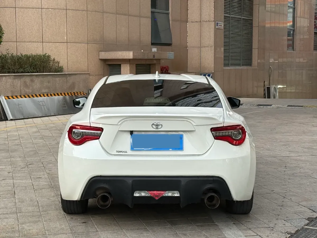 2019 Toyota 86 2.0L 200HP H4 6AT,autocango,china used car exporter,china ev exporter,chinese used car exporter,chinese used ev exporter