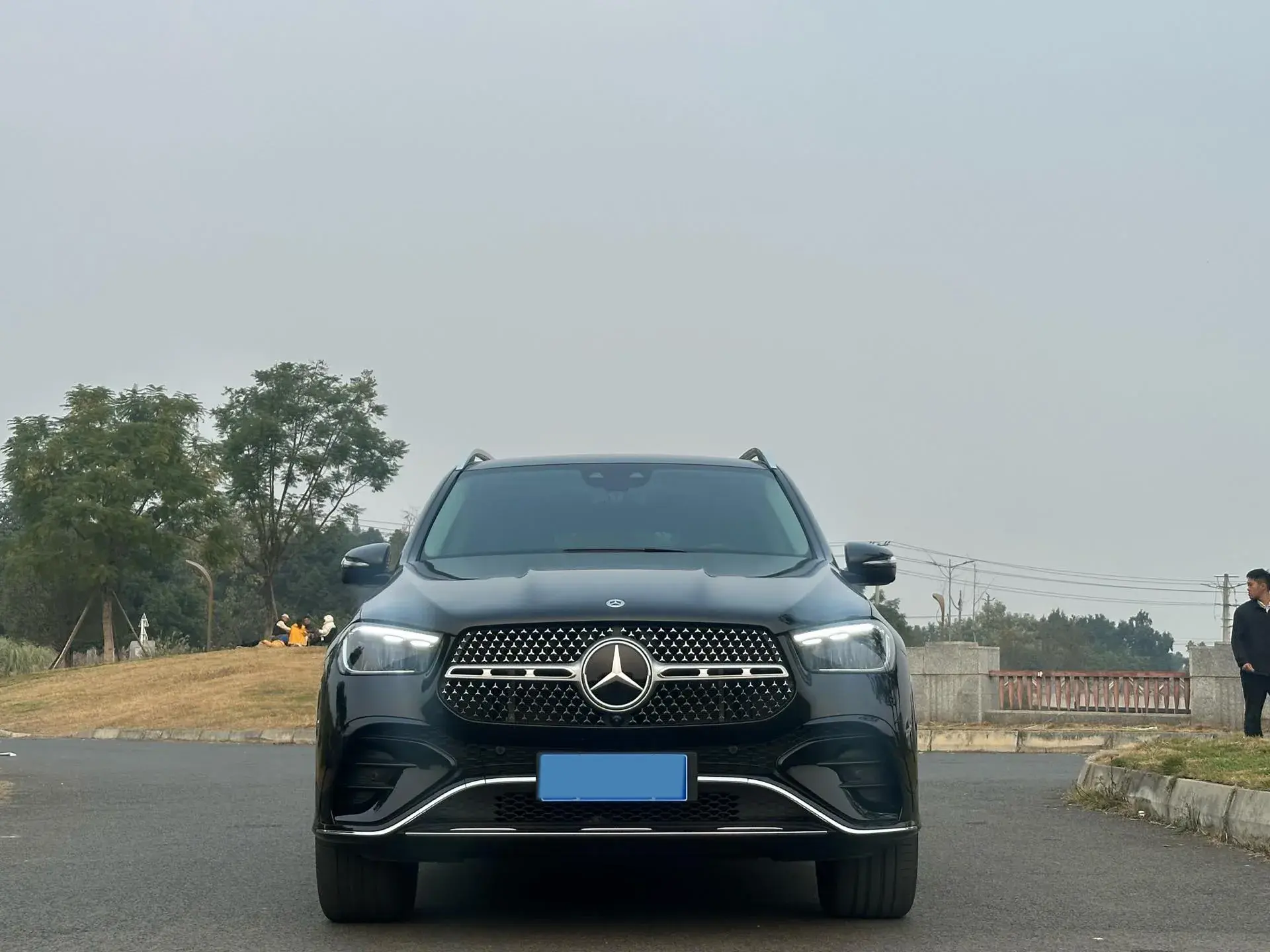 2024 MERCEDES-BENZ GLE thumbnail 2