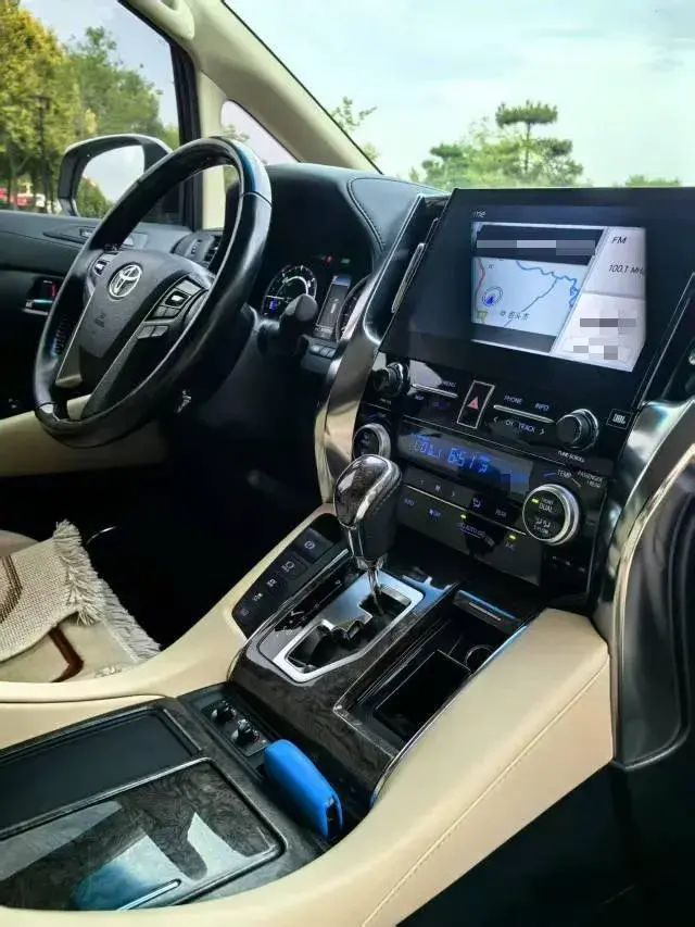 2020 TOYOTA VELLFIRE thumbnail 4