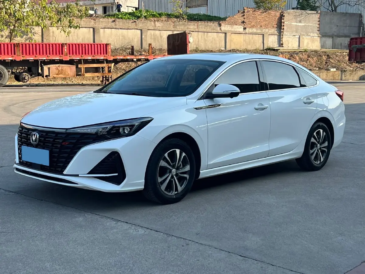 2022 ChangAn Eado 1.4T 160HP L4 7DCT