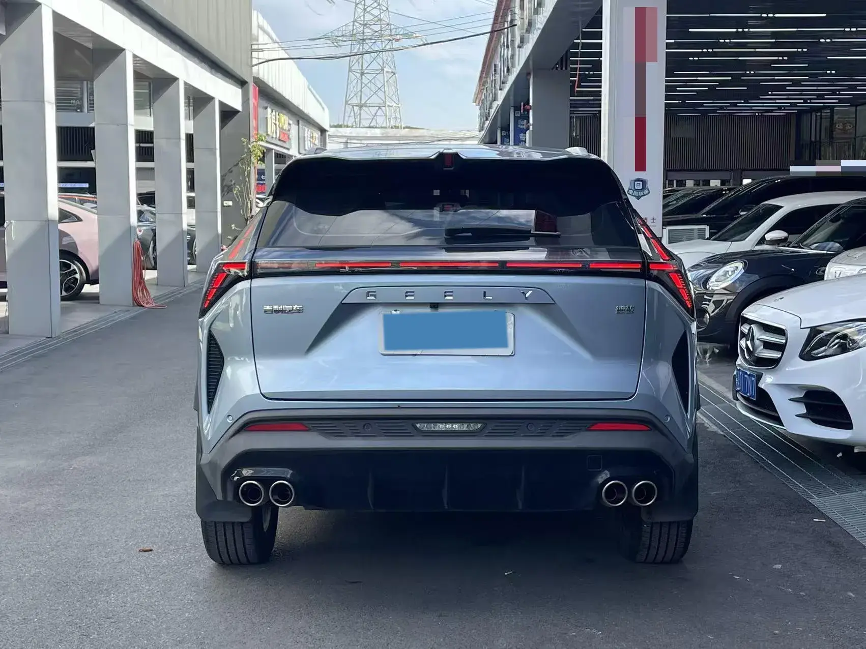 2023 GEELY AZKARRA thumbnail 3