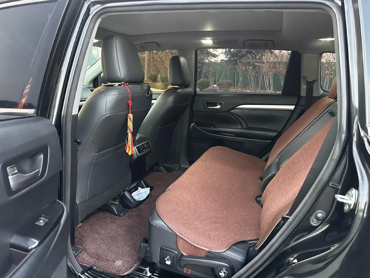 2019 HanTeng V7 1.5T 156HP L4 6AT,autocango,china used car exporter,china ev exporter,chinese used car exporter,chinese used ev exporter