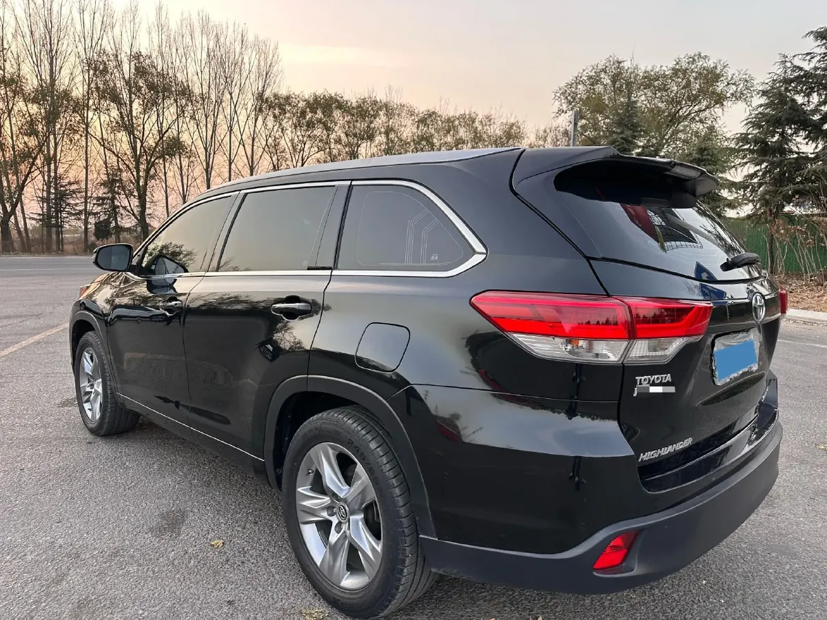 2019 HanTeng V7 1.5T 156HP L4 6AT,autocango,china used car exporter,china ev exporter,chinese used car exporter,chinese used ev exporter