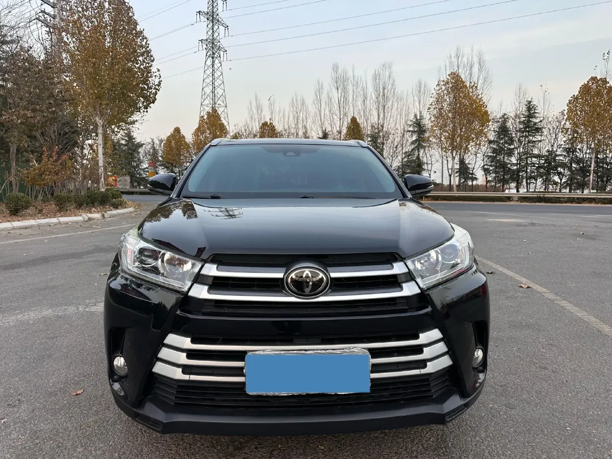 2019 HanTeng V7 1.5T 156HP L4 6AT,autocango,china used car exporter,china ev exporter,chinese used car exporter,chinese used ev exporter