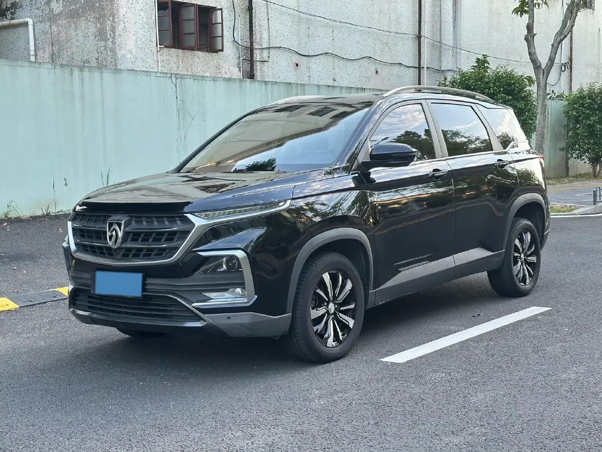 2019 BaoJun 530 1.5T 151HP L4 CVT