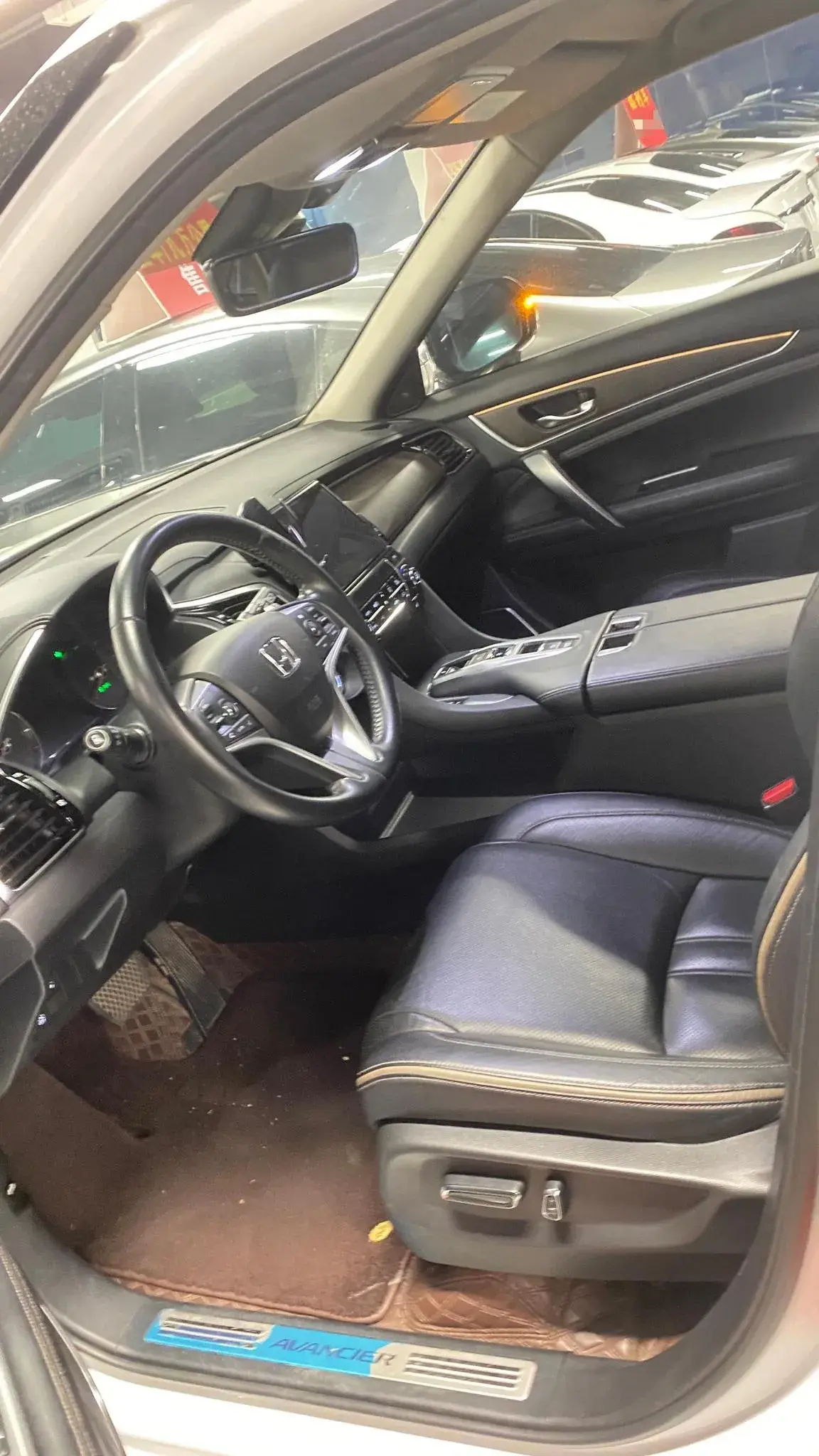 2020 HONDA AVANCIER thumbnail 2