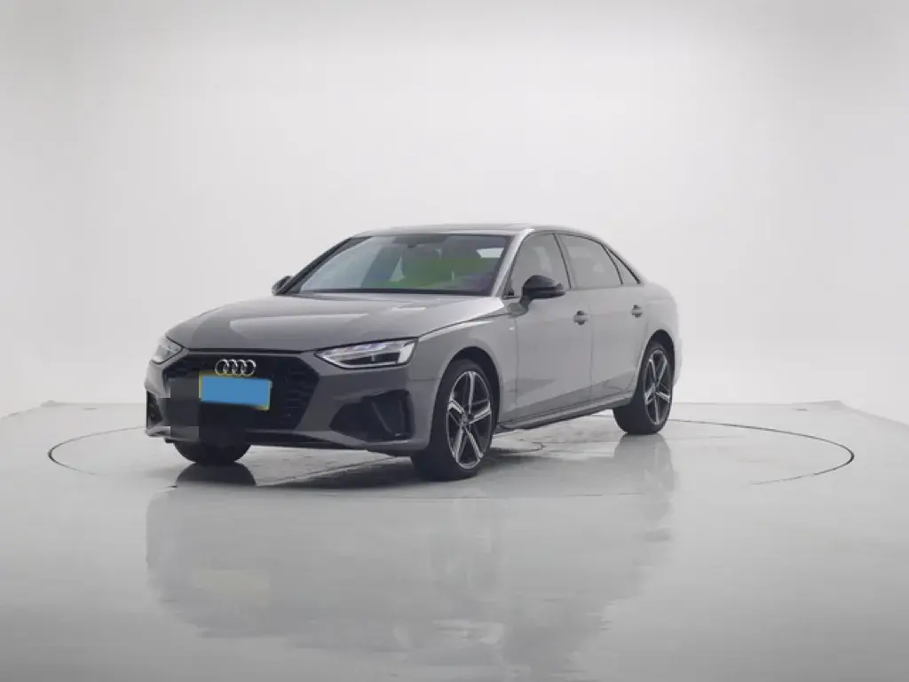 2025 AUDI A4L view 1