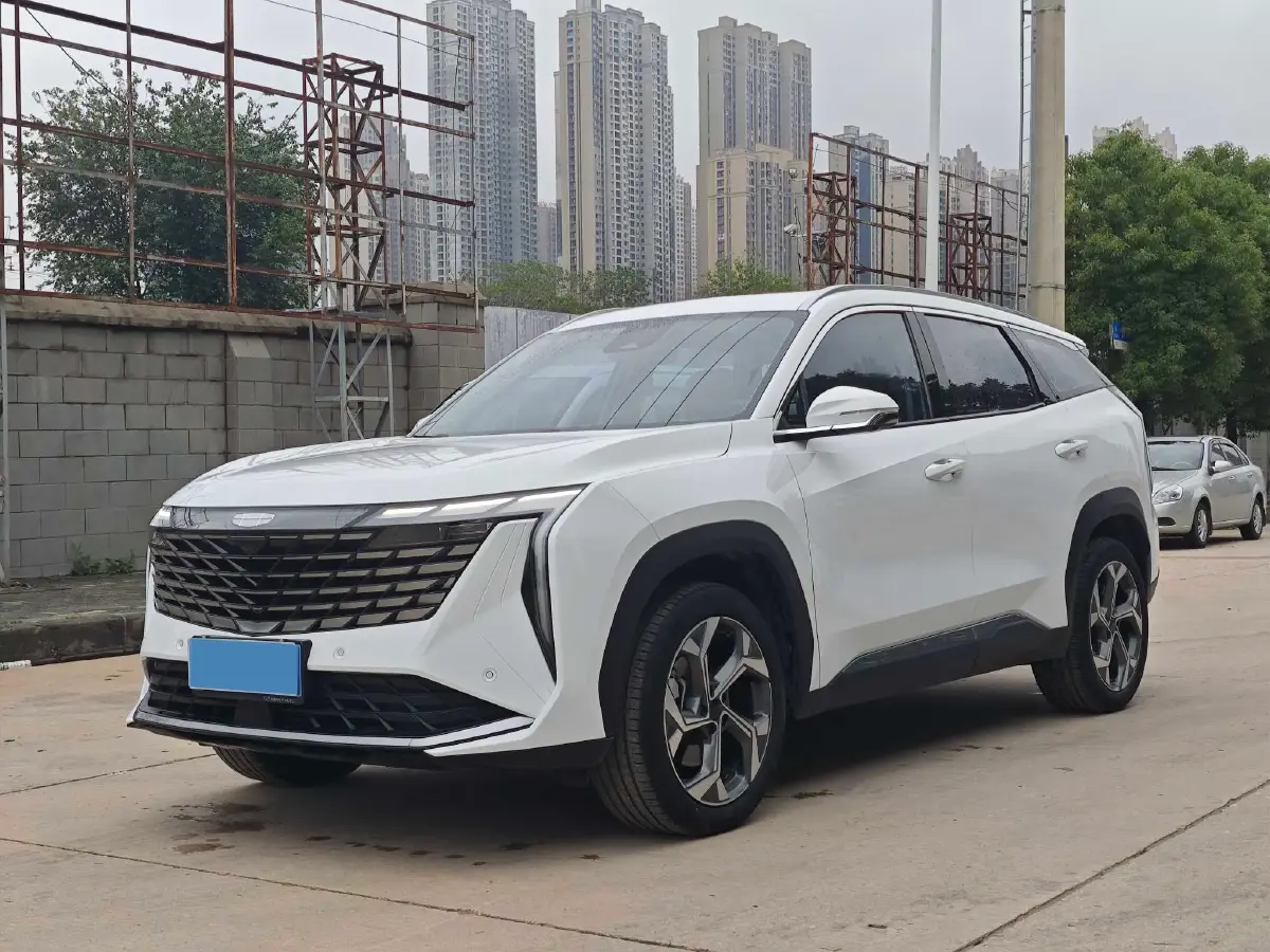 2023 Geely StarRay 2.0T 218HP L4 7DCT