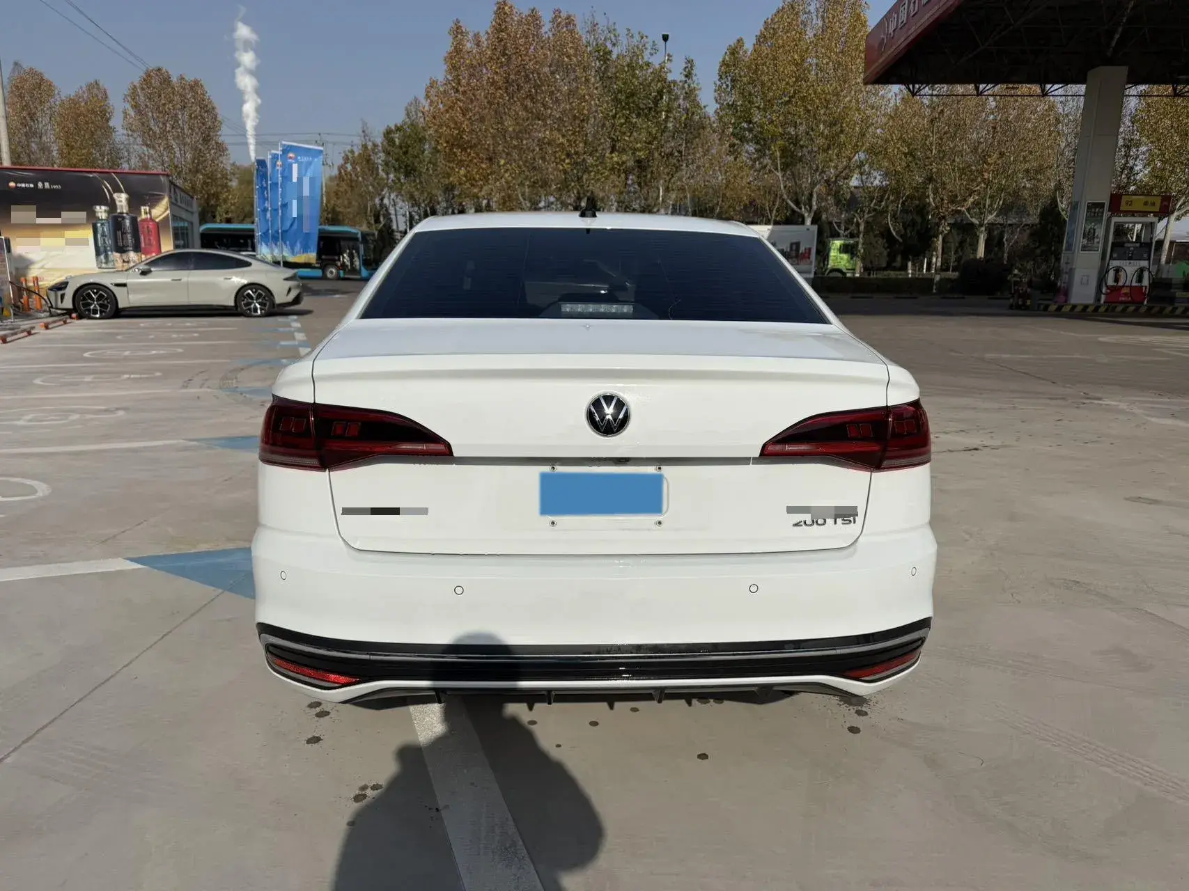 2024 VOLKSWAGEN BORA thumbnail 4