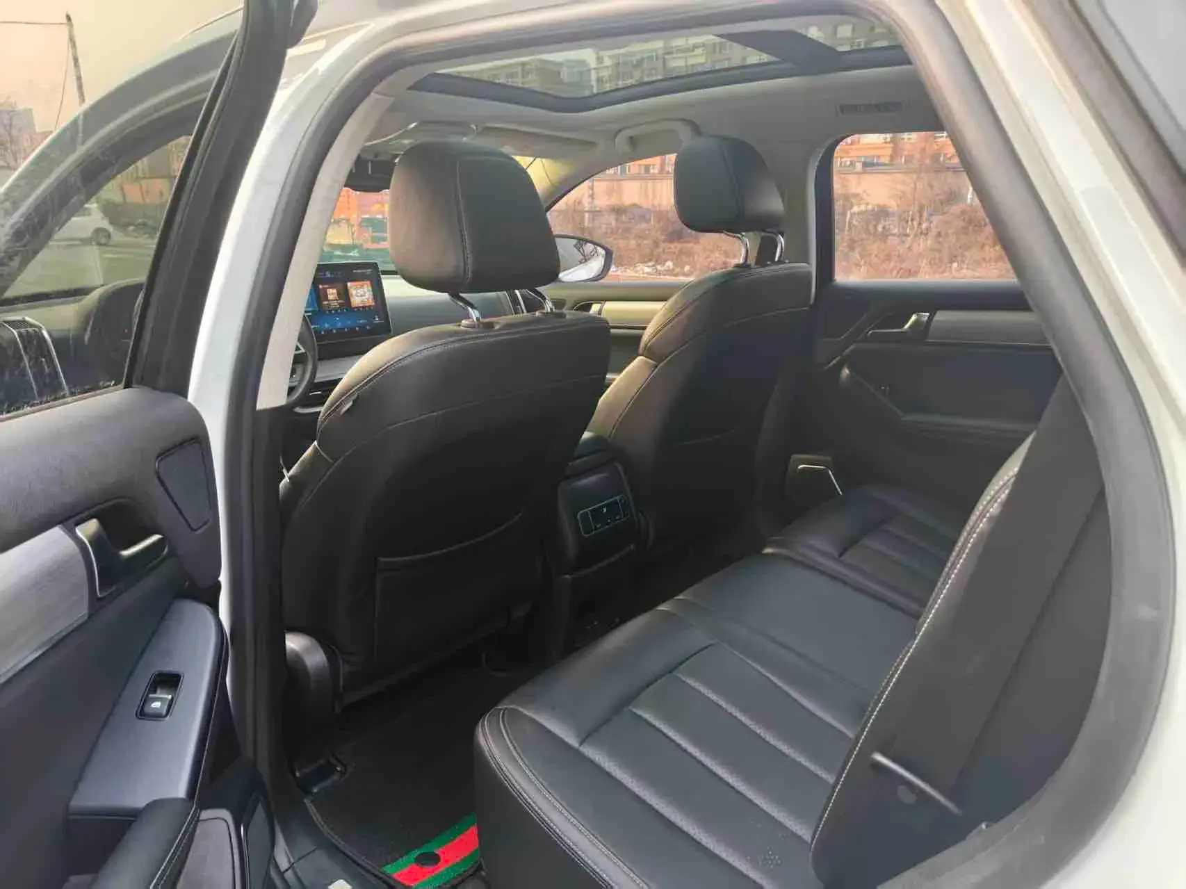 2018 BYD TANG thumbnail 4