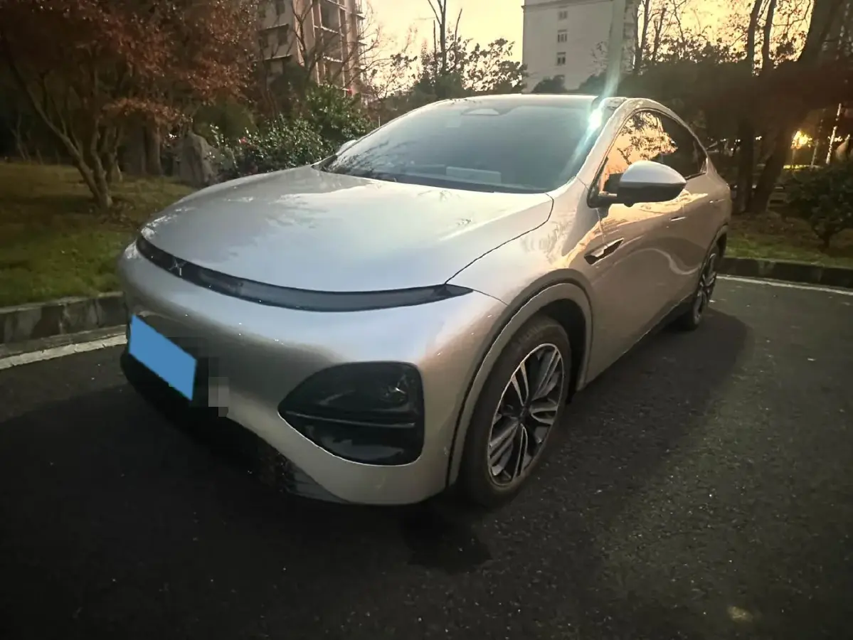 2023 Xpeng G6 BEV 66KWH
