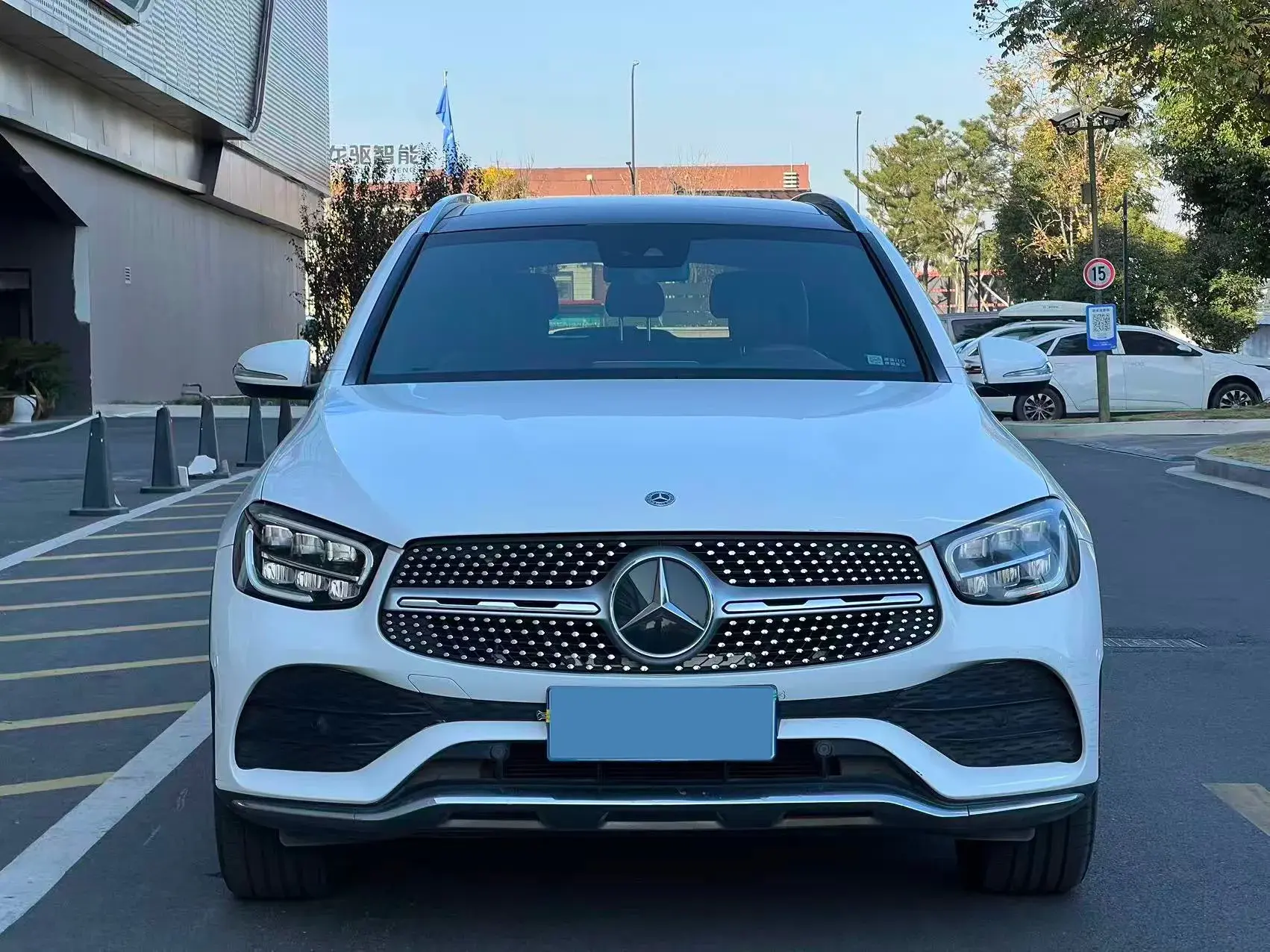 2020 MERCEDES-BENZ GLC thumbnail 2