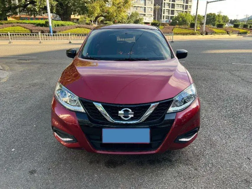 2021 NISSAN TIIDA thumbnail 2