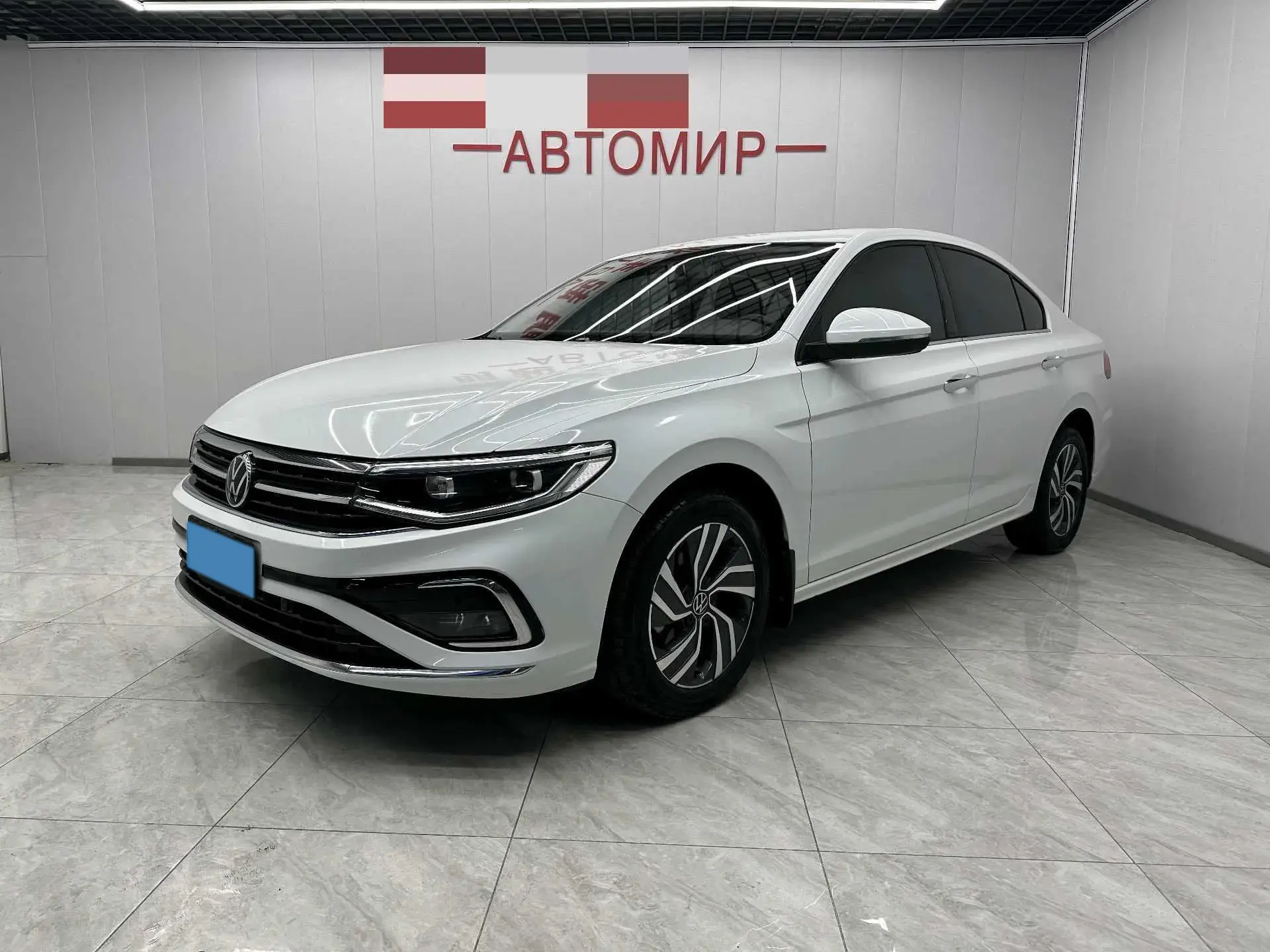 2023 VOLKSWAGEN BORA view 1