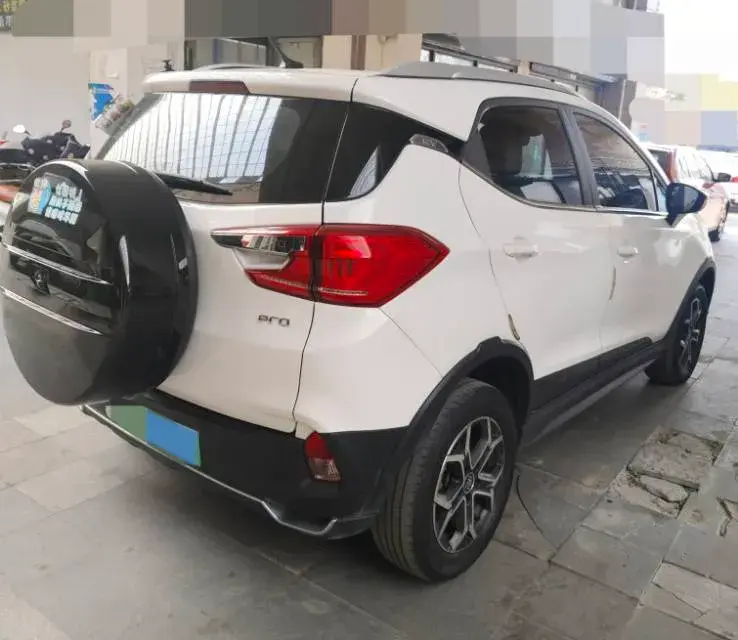 2021 BYD YUAN thumbnail 4