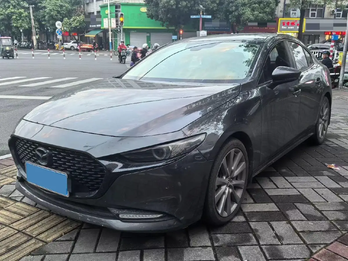 2020 Mazda 3 Axela 2.0L 158HP L4 6AT